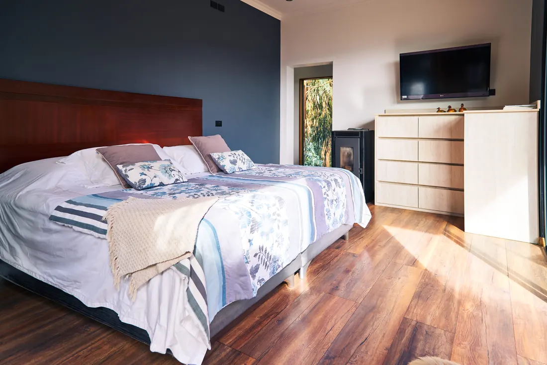 Dormitorio terminado de una casa Sakura Homes